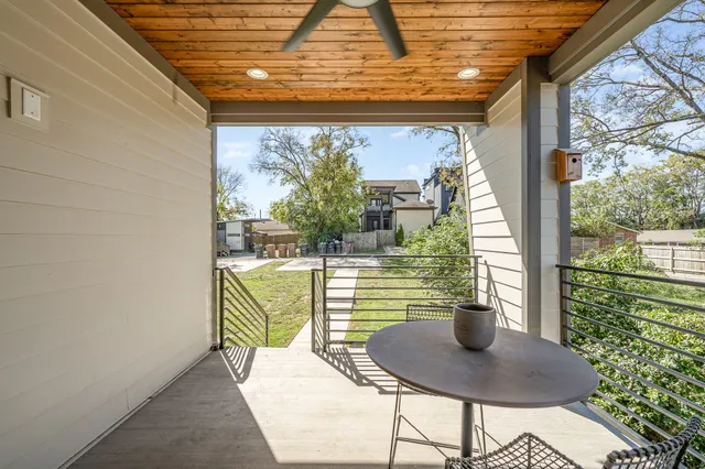 $6,995 | 1009 Summit Avenue, Unit 2, Nashville, TN 37203