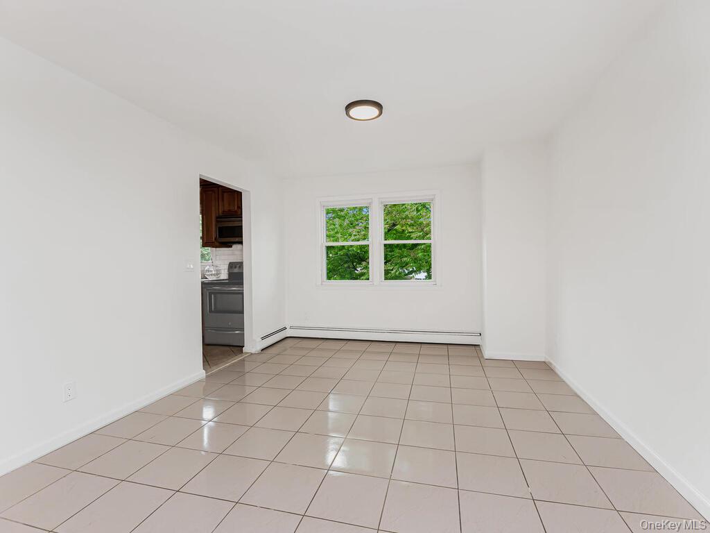 131 Huntsbridge Road, Unit 2 Yonkers, NY 10704 - Photo 13 of 17
