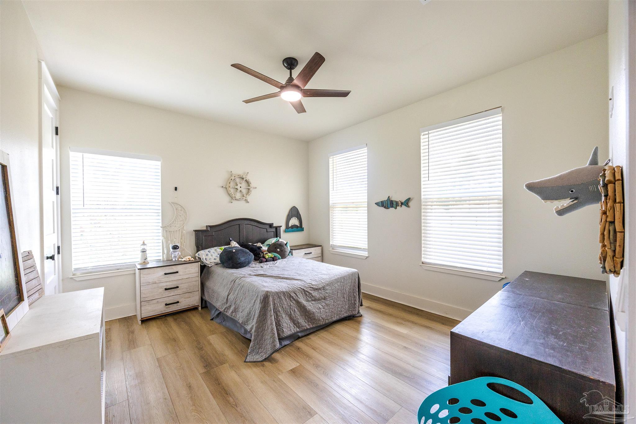 7462 Woodside Road Pensacola, FL 32526 - Photo 16 of 39