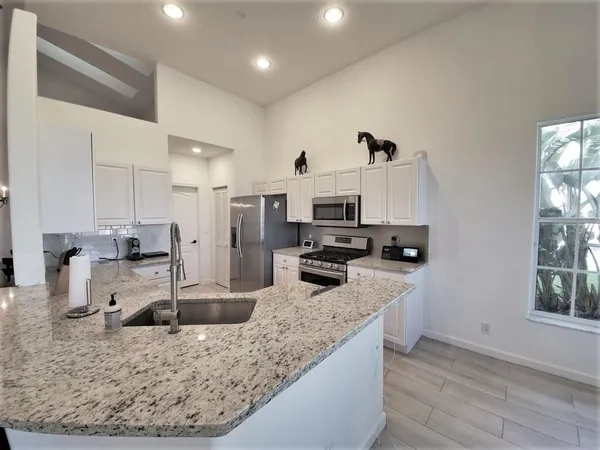 $10,000 | 46 Pinnacle Cove, Palm Beach Gardens, FL 33418