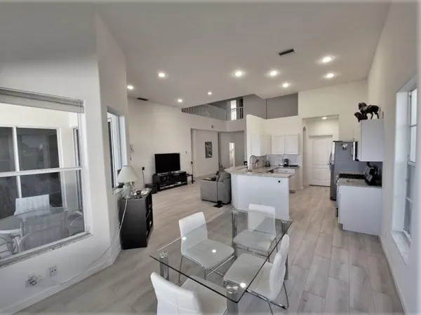 $10,000 | 46 Pinnacle Cove, Palm Beach Gardens, FL 33418