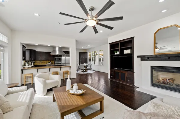 $2,099,888 | 5454 Stockton Loop, Livermore, CA 94550