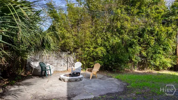 $2,300 | 904 East 39th Street, Savannah, GA 31401