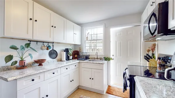 $2,300 | 904 East 39th Street, Savannah, GA 31401