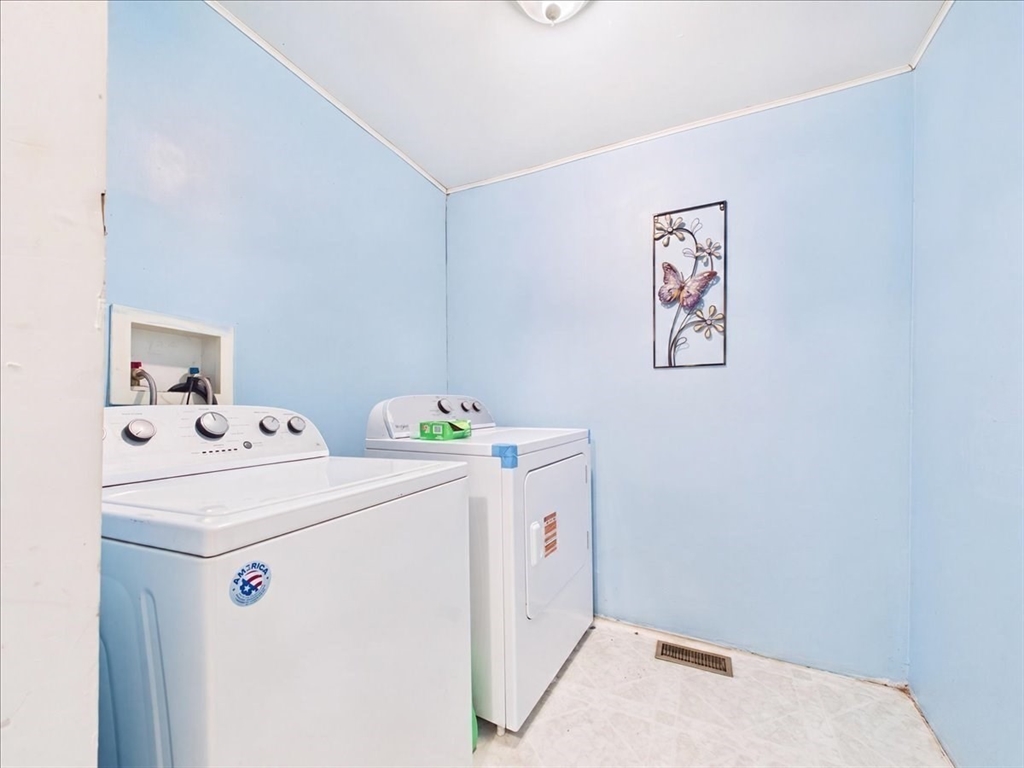 9 Ash Road Halifax, MA 02338 - Photo 23 of 35