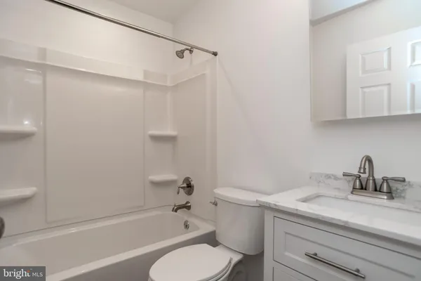 $475,000 | 44 Elm Lane, Levittown, PA 19054