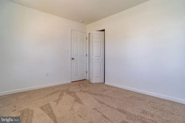 $475,000 | 44 Elm Lane, Levittown, PA 19054