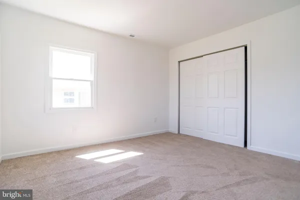 $475,000 | 44 Elm Lane, Levittown, PA 19054