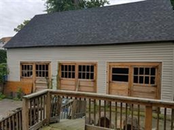 19 Portland Street Springfield, MA 01107 - Photo 8 of 10 Gallery Image 8