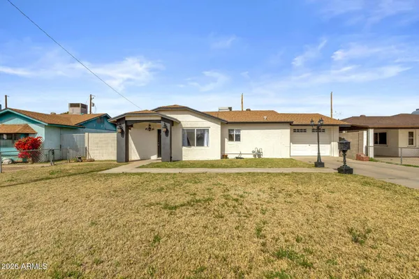 $2,100 | 3428 West Willetta Street, Phoenix, AZ 85009
