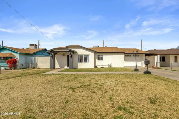 $2,250 | 3428 West Willetta Street, Phoenix, AZ 85009