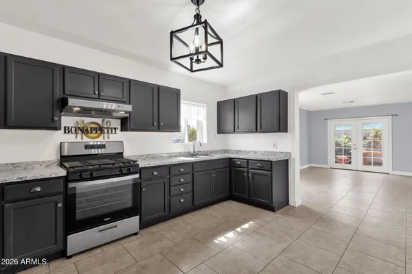 $2,100 | 3428 West Willetta Street, Phoenix, AZ 85009