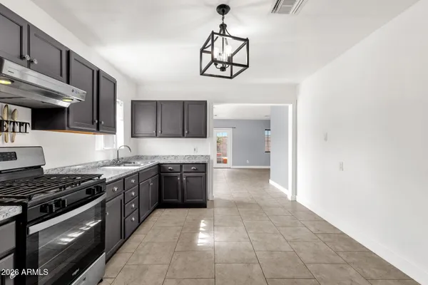 $2,100 | 3428 West Willetta Street, Phoenix, AZ 85009