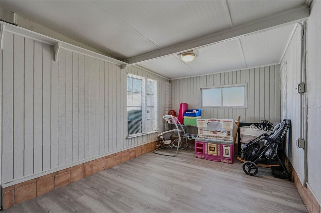 10480 111th Avenue North Largo, FL 33773 - Photo 25 of 34