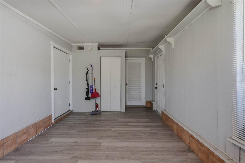 10480 111th Avenue North Largo, FL 33773 - Photo 26 of 34