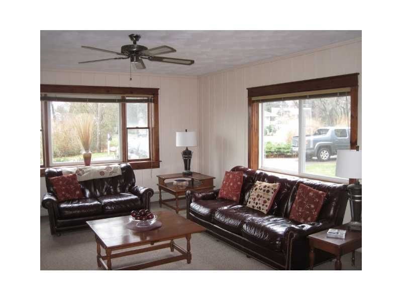 35 Treasure Road Narragansett, RI 02882 - Photo 4 of 26