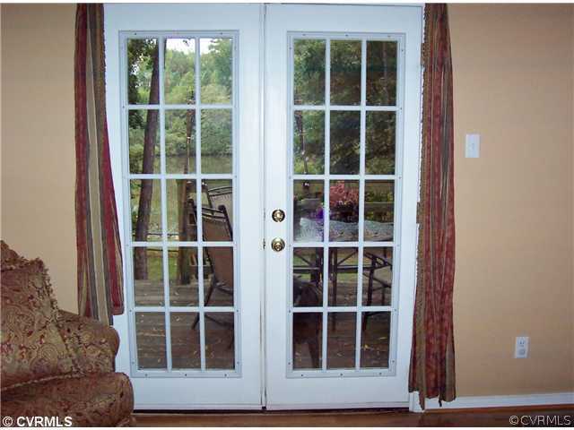 10409 White Rabbit Road North Chesterfield, VA 23235 - Photo 12 of 23 a view of front door