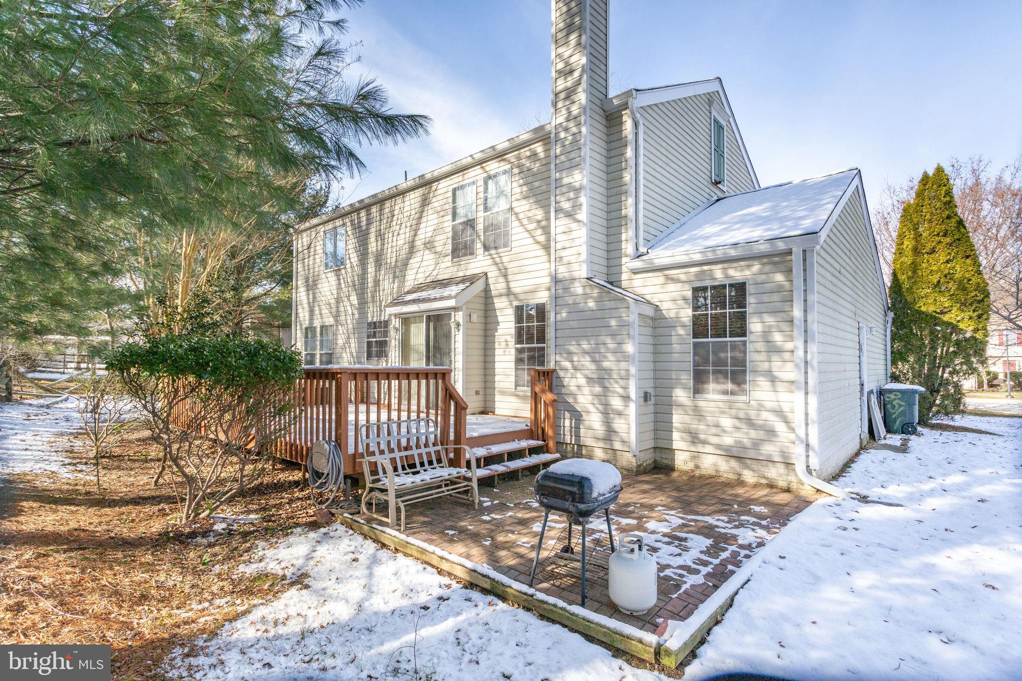 8511 Triple Crown Road Bowie, MD 20715 - Photo 2 of 27 Gallery Image 2