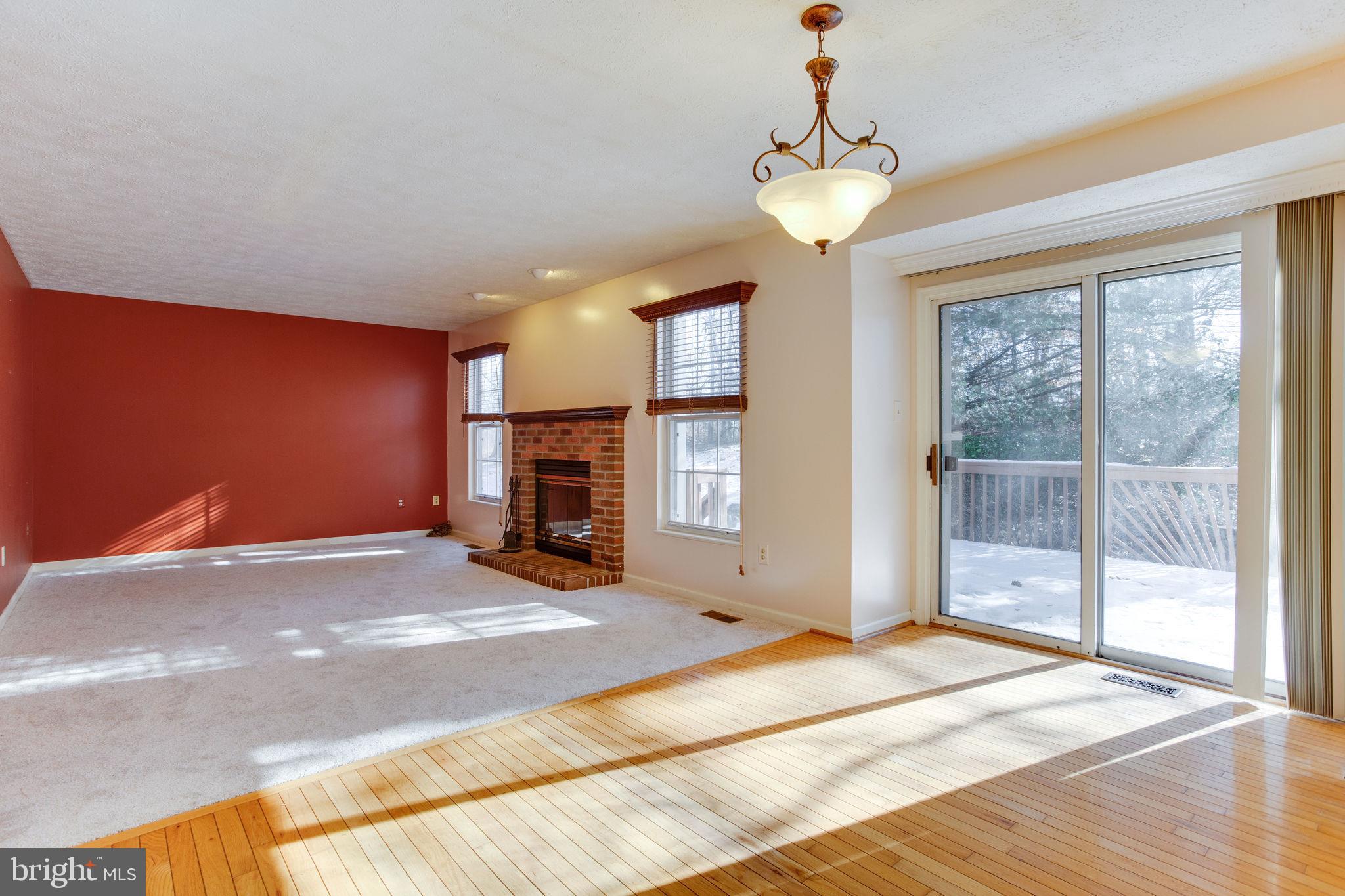 8511 Triple Crown Road Bowie, MD 20715 - Photo 11 of 27 Family Room