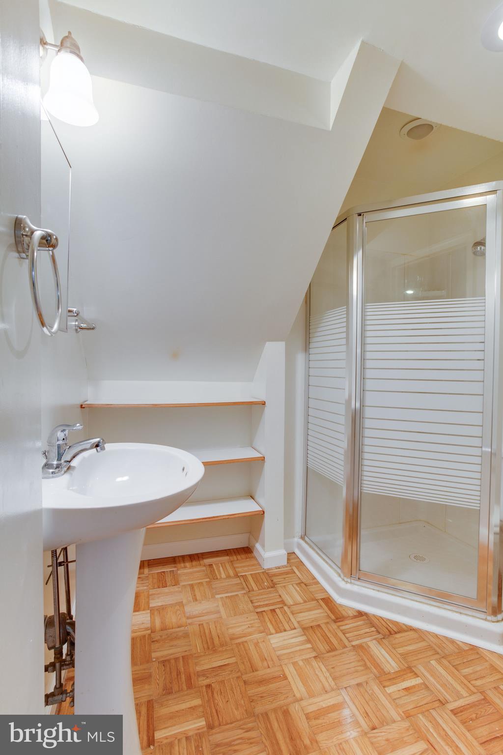 8511 Triple Crown Road Bowie, MD 20715 - Photo 21 of 27 Basement Full Bath