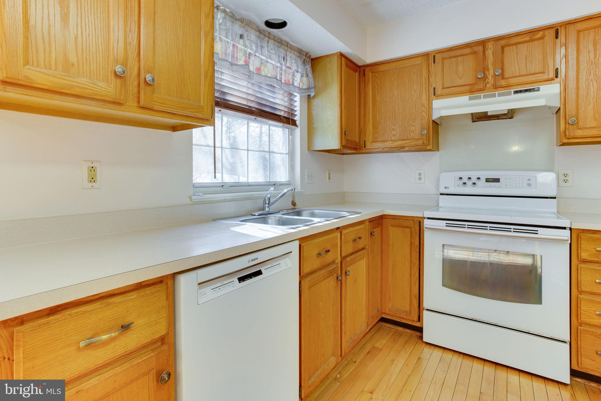 8511 Triple Crown Road Bowie, MD 20715 - Photo 6 of 27 Gallery Image 6