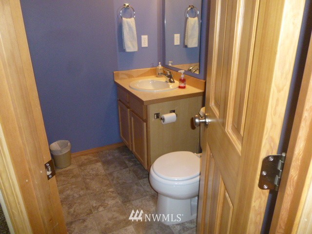 556 Gasman Road Port Angeles, WA 98362 - Photo 12 of 19 a bathroom with a sink toilet and shower