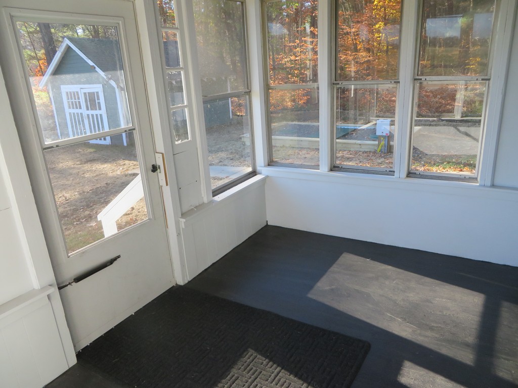 482 Leyden Road Greenfield, MA 01301 - Photo 3 of 20 Gallery Image 3