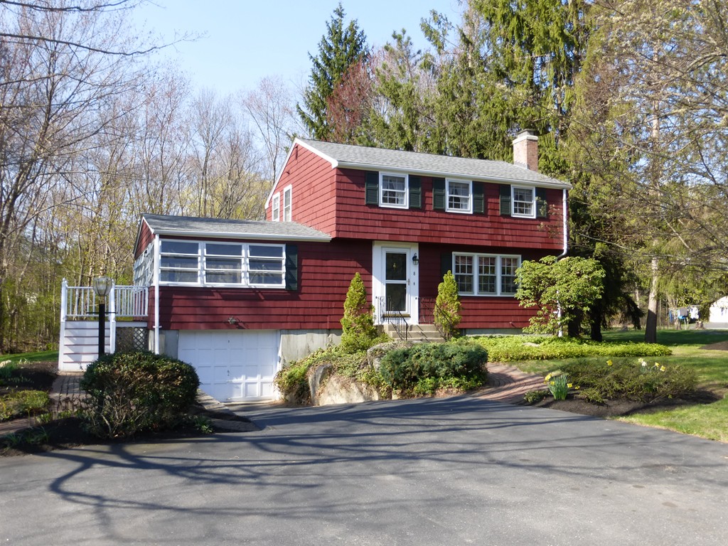 8 Spencer Road Acton, MA 01720 - Photo 1 of 15 Gallery Image 1