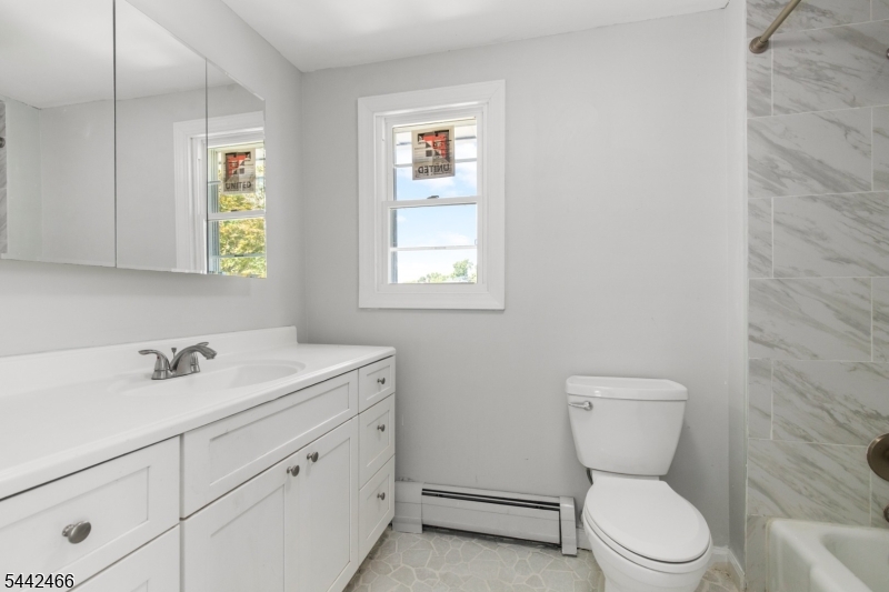 40 Teaneck Road Ridgefield Park, NJ 07660 - Photo 13 of 22