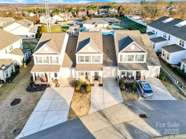 $299,000 | 115 Davenport Drive, Unit B, Statesville, NC 28677