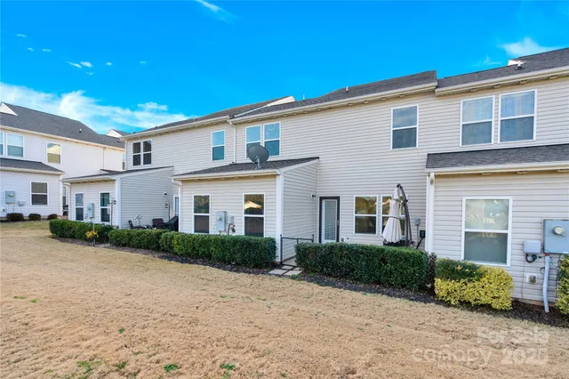 $299,000 | 115 Davenport Drive, Unit B, Statesville, NC 28677