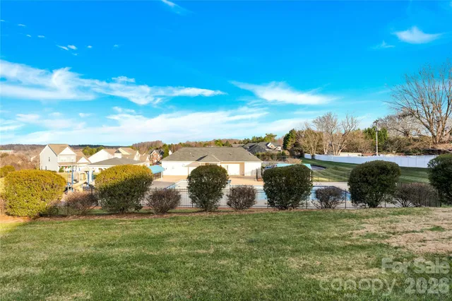 $295,000 | 115 Davenport Drive, Unit B, Statesville, NC 28677