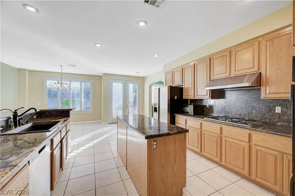 $799,900 | 8901 Goldstone Avenue, Las Vegas, NV 89143
