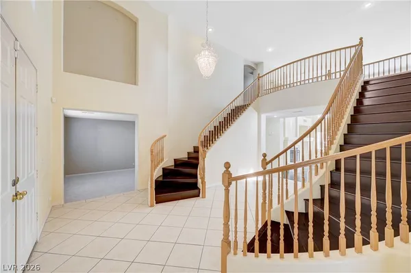 $799,900 | 8901 Goldstone Avenue, Las Vegas, NV 89143