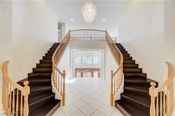 $799,900 | 8901 Goldstone Avenue, Las Vegas, NV 89143