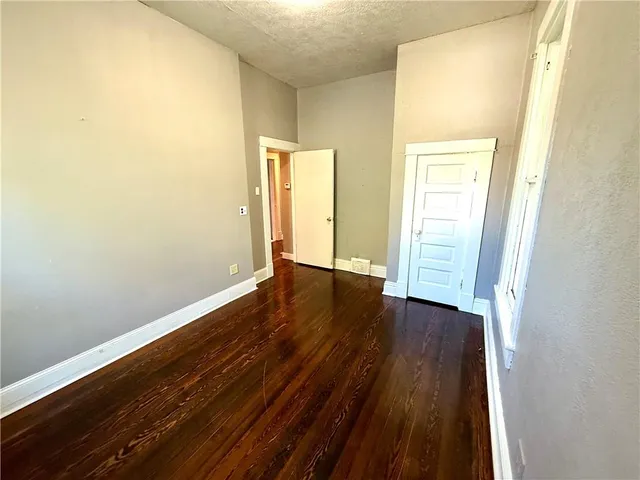 $139,900 | 2623 Faraon Street, St. Joseph, MO 64501