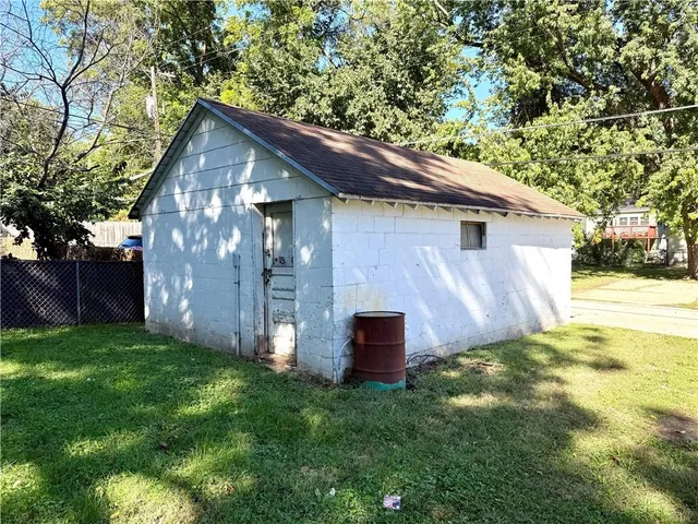 $139,900 | 2623 Faraon Street, St. Joseph, MO 64501