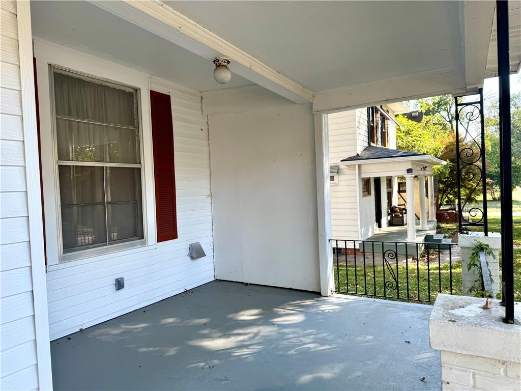 2623 Faraon Street St. Joseph, MO 64501 - Photo 3 of 25