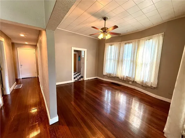 $139,900 | 2623 Faraon Street, St. Joseph, MO 64501