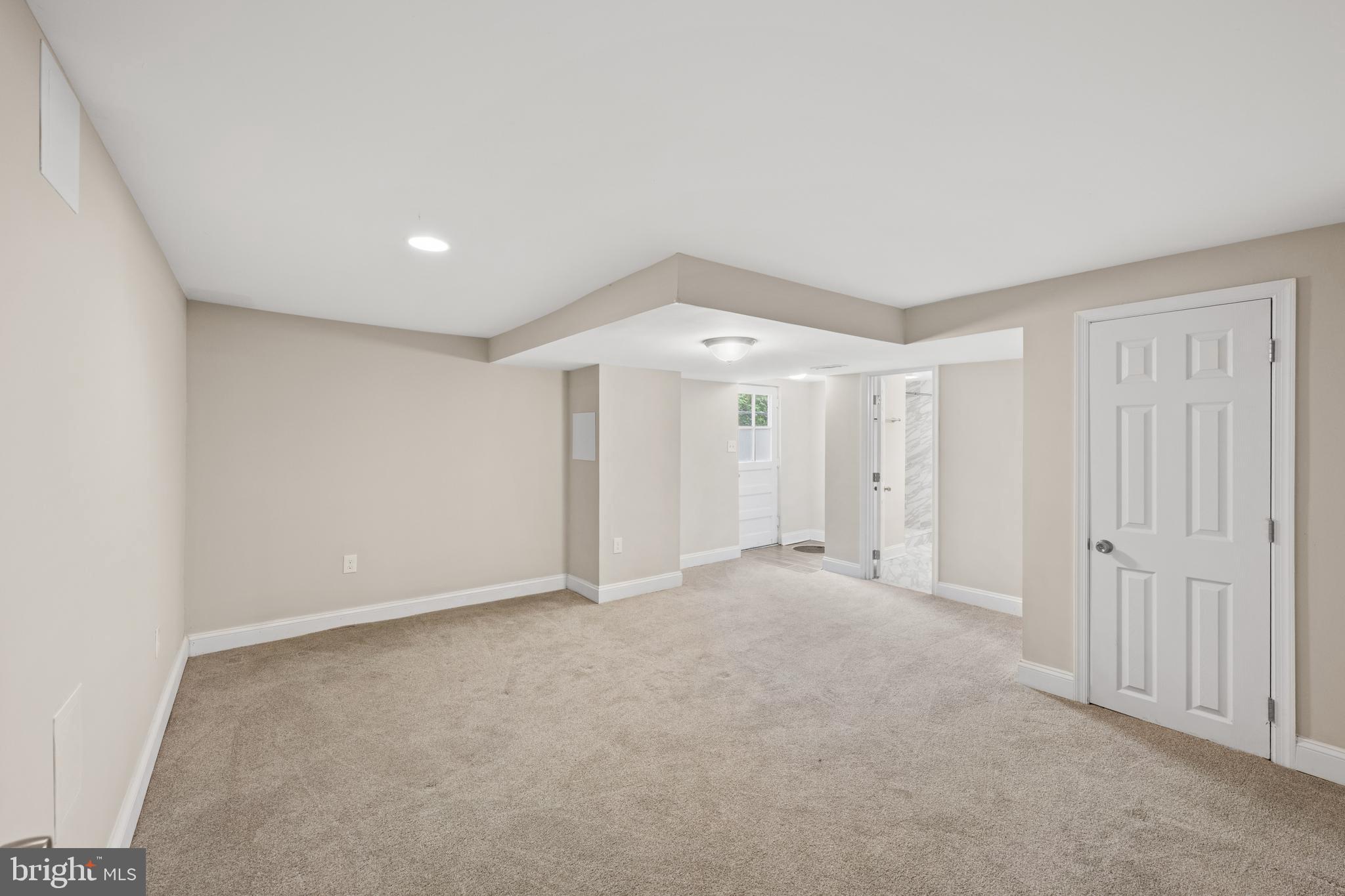 2604 Plyers Mill Road Silver Spring, MD 20902 - Photo 31 of 37