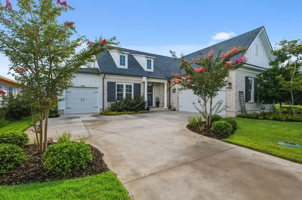 $1,015,000 | 605 Chamomile Court, Niceville, FL 32578