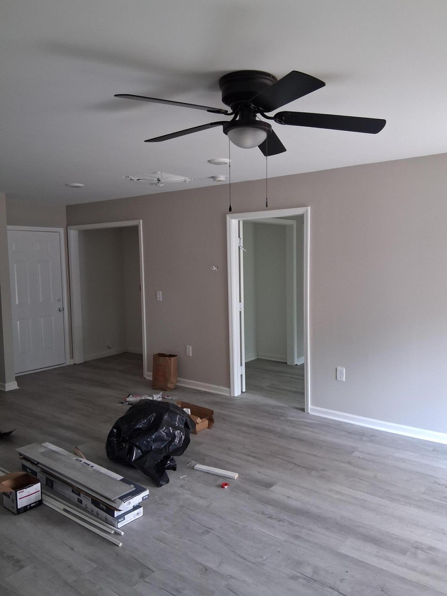 36 Youmans Lane Smoaks, SC 29481 - Photo 7 of 10 ALLEN6