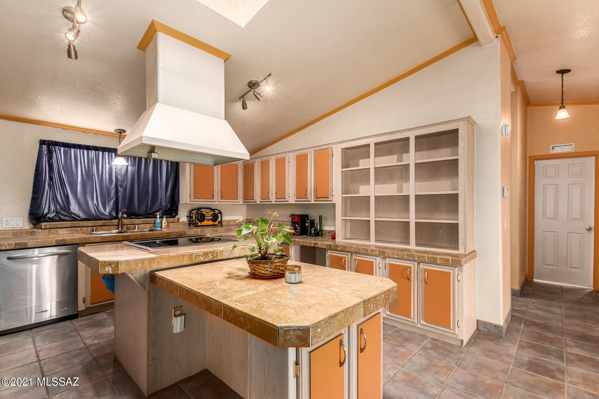 9650 South Leon Ranch Road Vail, AZ 85641 - Photo 7 of 27 Gallery Image 7