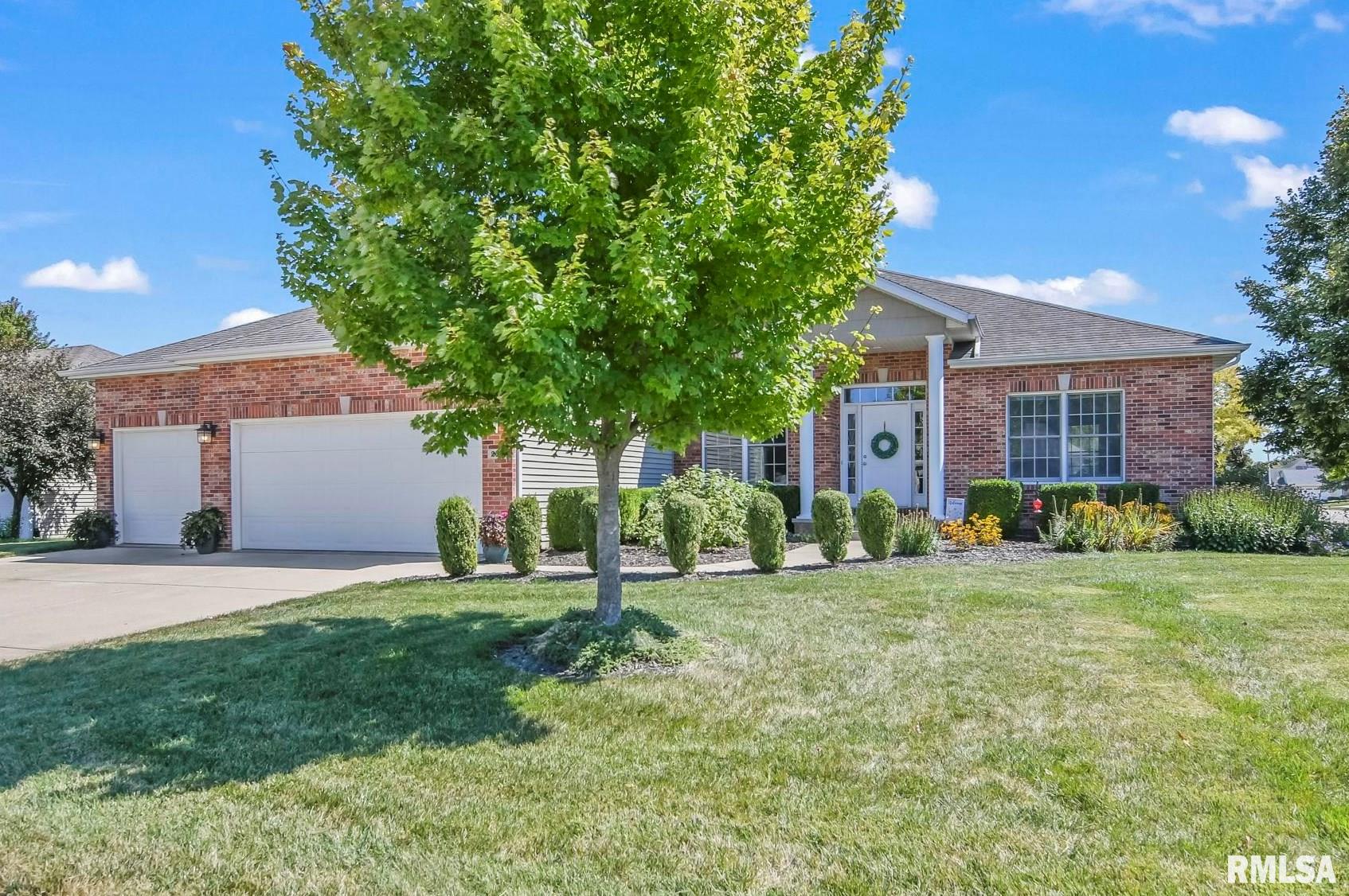 258 Maggie Drive Springfield, IL 62711 - Photo 1 of 32 Gallery Image 1