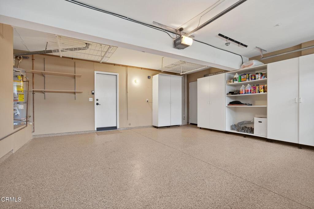 520 Festivo Street Oxnard, CA 93030 - Photo 25 of 31 an empty room with closet