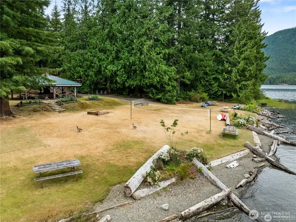 $130,000 | 1291 North Potlatch Drive, Hoodsport, WA 98548