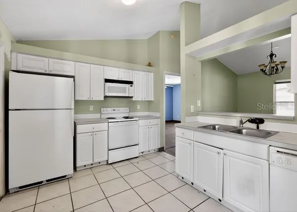 $271,600 | 508 South Bloxam Avenue, Minneola, FL 34715