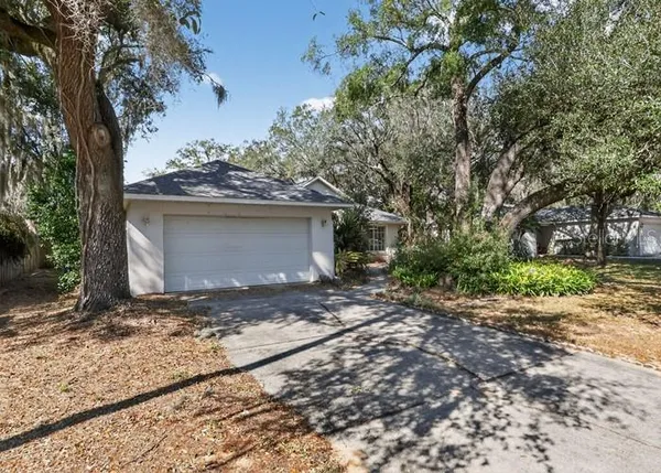 $271,600 | 508 South Bloxam Avenue, Minneola, FL 34715