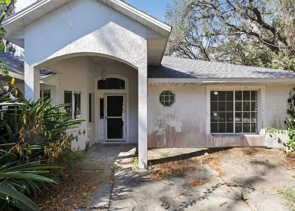 $271,600 | 508 South Bloxam Avenue, Minneola, FL 34715