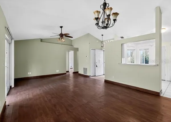 $271,600 | 508 South Bloxam Avenue, Minneola, FL 34715